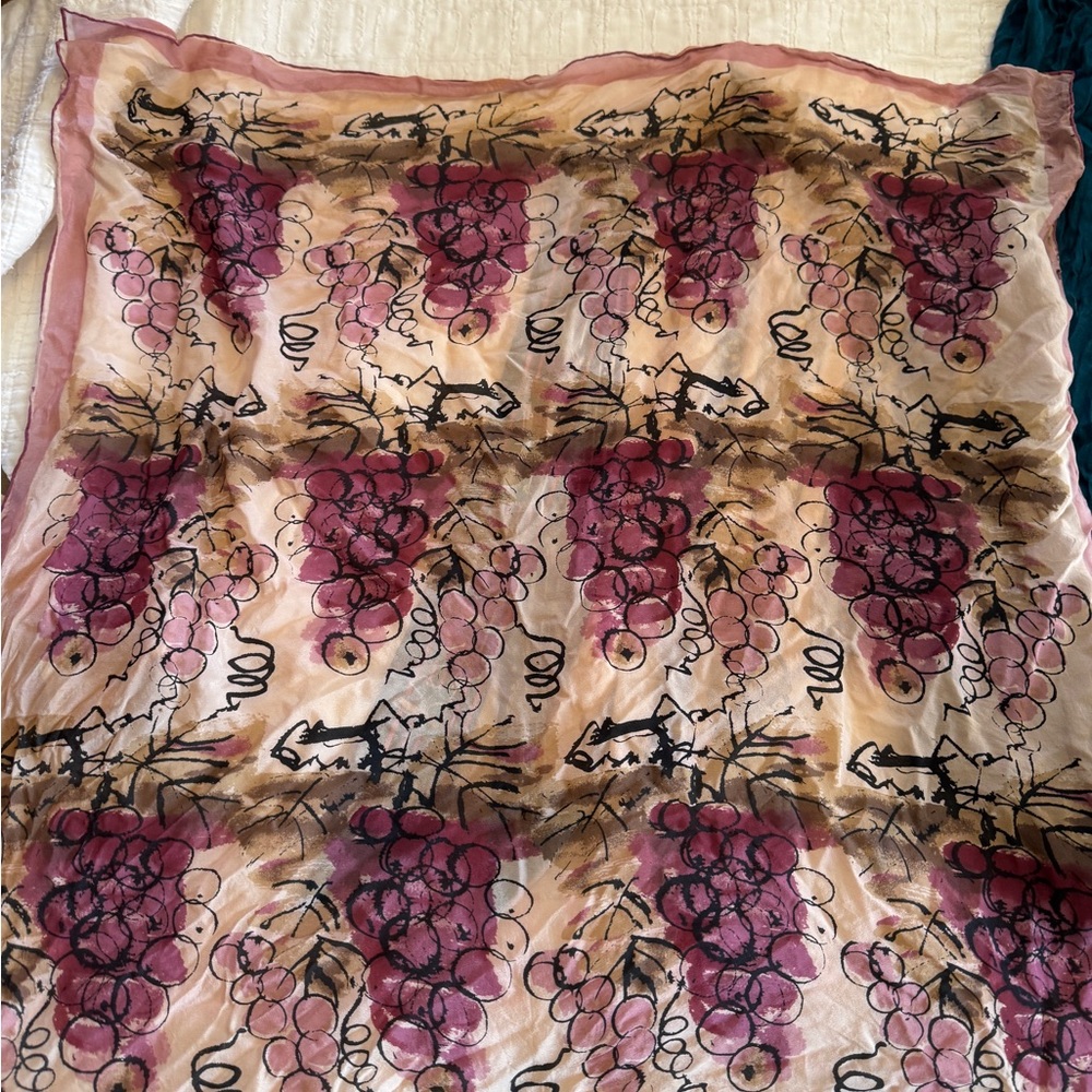 Elegant Vintage Grape Patterned Scarf by Vera - Silk